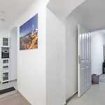 S31 - Room 22 Apartment Bergmannstrasse Front
